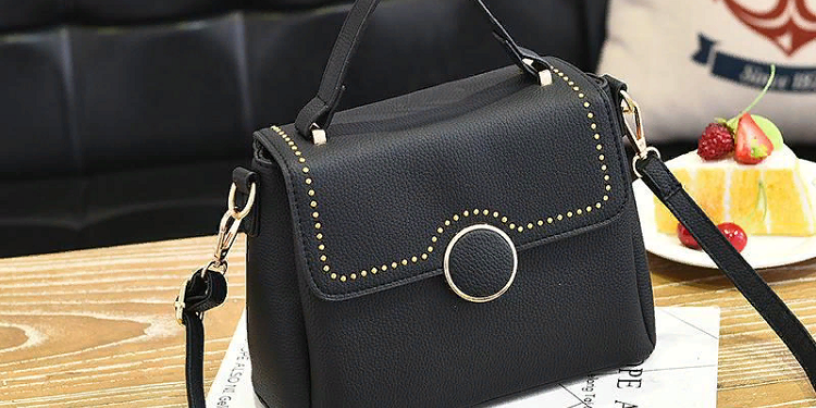 Лимитированный размер – маленькая сумочка