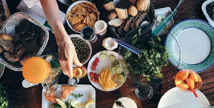 Жить для того чтобы есть или наоборот?