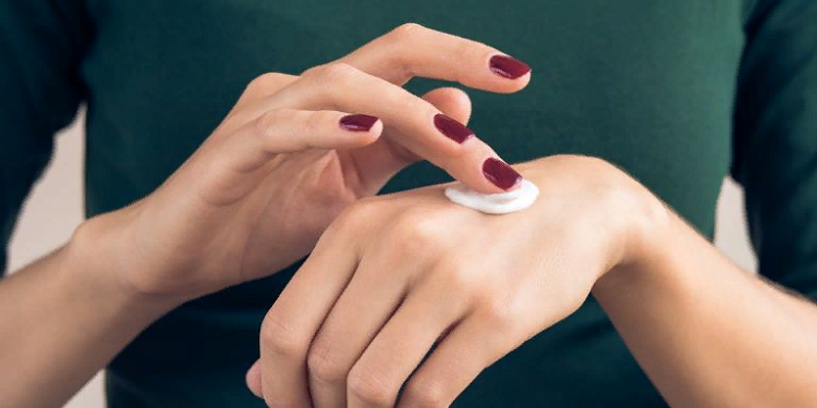 Зимой и летом – разный уход за руками