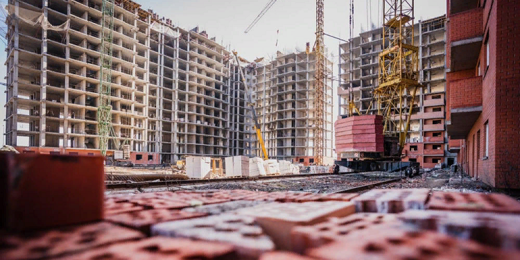 Рекордное сокращение инвестиций в строительство отмечается в Казахстане