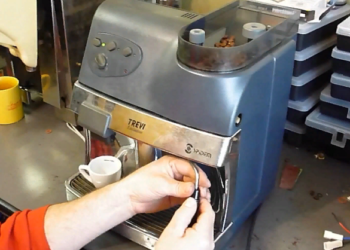 Почему не работают световые индикаторы в кофемашине