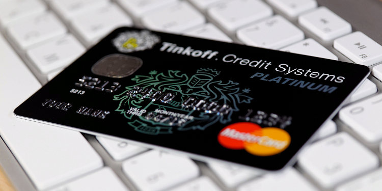 Как избежать процентов по оплате картой Тинькофф