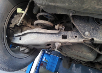 Технология и правила ремонта подвески на Тойоте