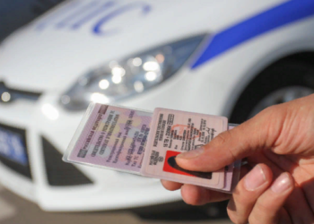 Что делать, если забрали водительские права