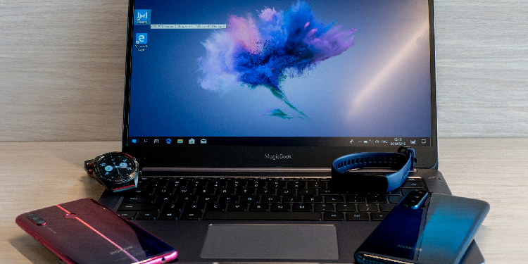 Как гаджеты заполонили современный рынок и жизнь