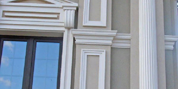 Плюсы и правила монтажа декоративных пилястр