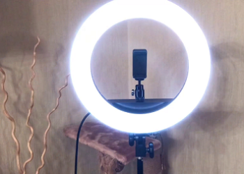 Кольцевые лампы: плюсы и критерии выбора