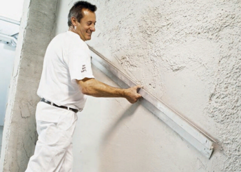 Ремонт квартир и правила выравнивания стен