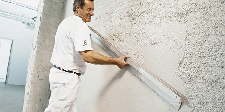 Ремонт квартир и правила выравнивания стен