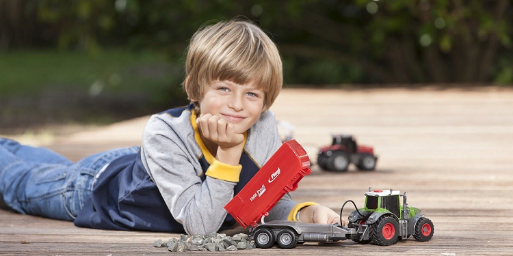 Выбираем правильные игрушки для мальчика 6-и лет