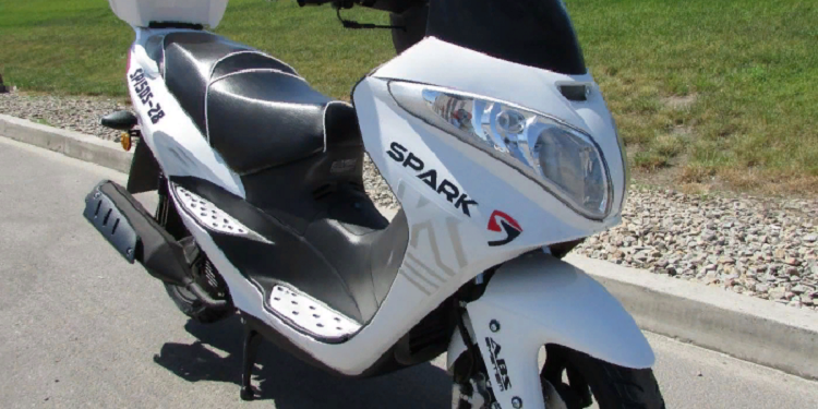 Мотоцикл SPARK SP150S-28: характеристики и достоинства