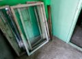 Правила вывоза старых окон и особенности утилизации