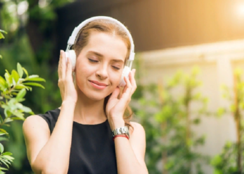 Знакомимся с популярными и лучшими песнями ремиксами 2021