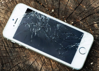 Как заменить разбившееся стекло на айфоне и советы