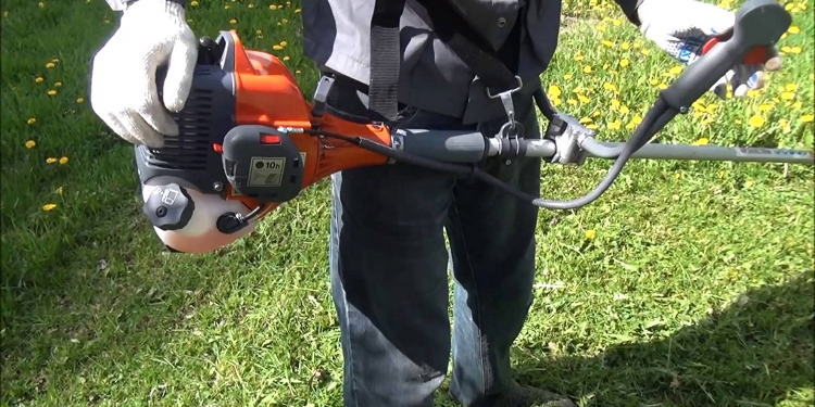 Разновидности моделей и преимущества мотокосы Олео Мак