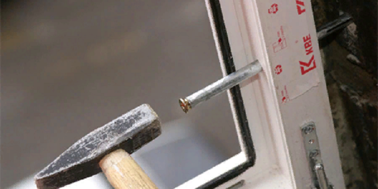 Как установить пластиковое окно на анкера и советы