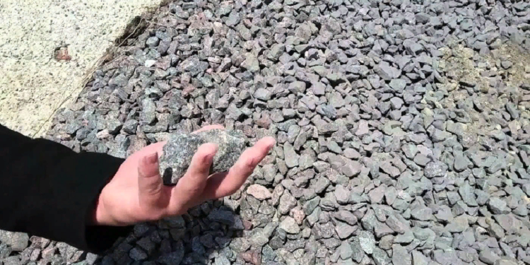 Главные преимущества фракционного щебня и его применение