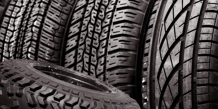 Достоинства применения бу резины для автомобиля