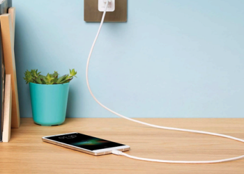 Выбор зарядного устройства для мобильных телефонов