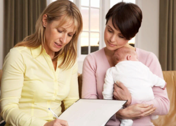 Как правильно выбирать няню для ребенка и советы