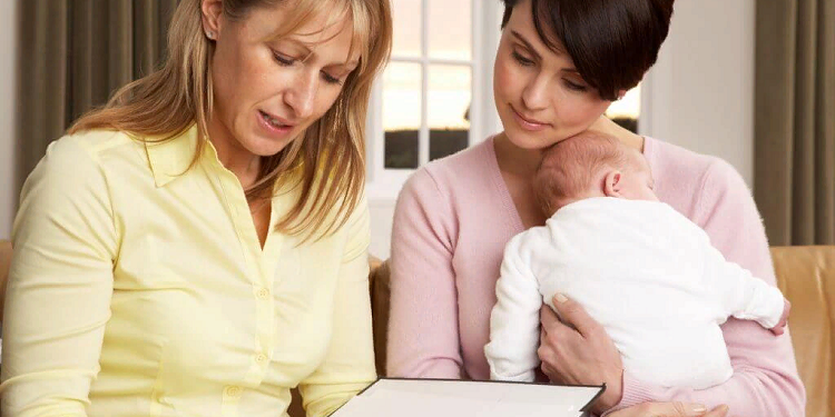 Как правильно выбирать няню для ребенка и советы