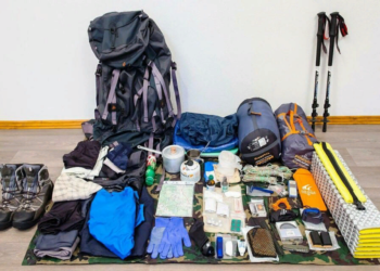 Какое выбрать снаряжение для туриста и советы