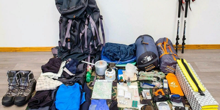 Какое выбрать снаряжение для туриста и советы