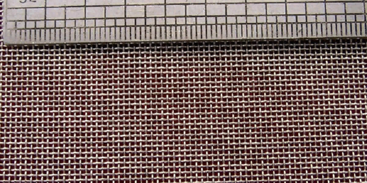 Сетки микронных размеров: назначение, достоинства и применение