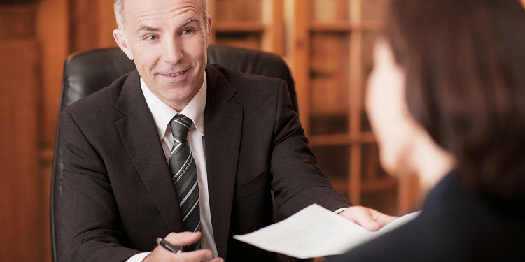 Незаконное предпринимательство: понятие и чем поможет адвокат