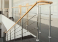 Как установить поручни из нержавейки и их достоинства