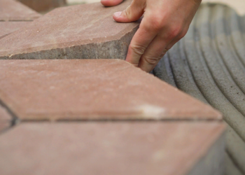 Особенности укладки тротуарной плитки и несколько советов