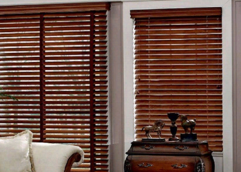 Особенности выбора и установки деревянных жалюзей