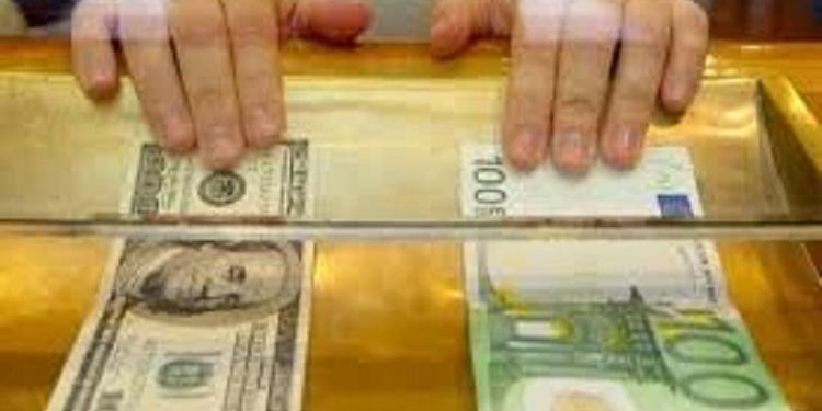 Влияние экономических факторов на обменные курсы валют