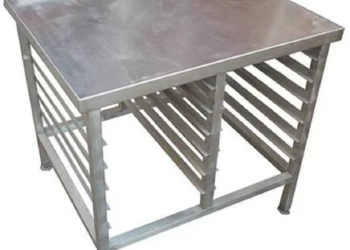 Достоинства подставок под конвектоматы из нержавейки