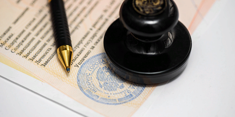 Как правильно выполняется нотариальное заверение перевода