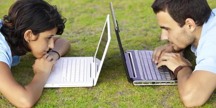 Особенности общения в видеочатах онлайн и несколько советов