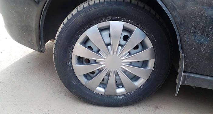 Разновидности и правила подбора колпаков для автомобиля