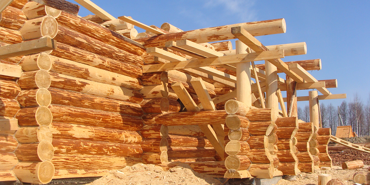 Сруб дома: понятие, технология и основные правила возведения