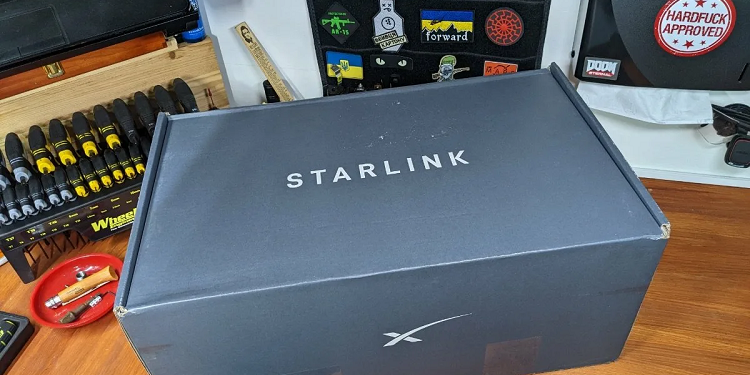 Робота з терміналами Starlink у приватному будинку