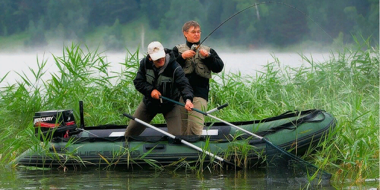 Надувні човни для початківців рибалок: все, що потрібно знати