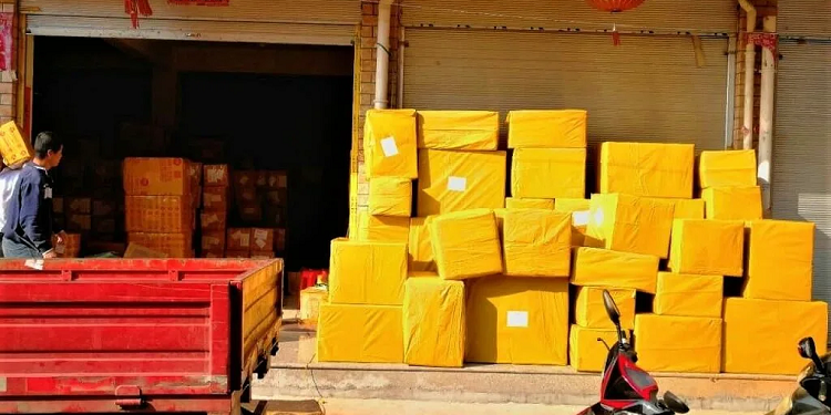 Особливості доставки вантажів із Китаю та основні правила