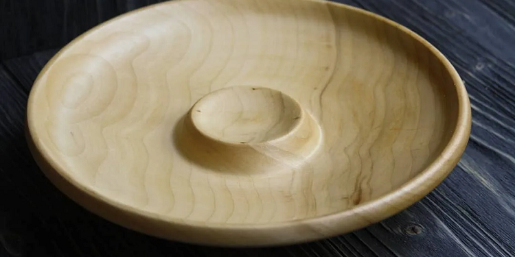 Як обирати дерев’яні тарілки та основні переваги