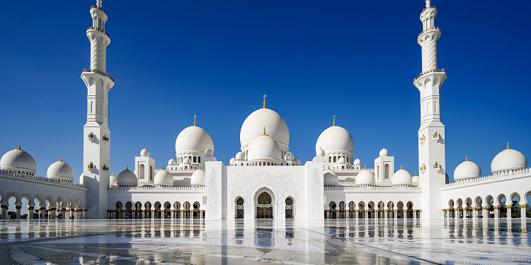 О современной мечете шейха Зайда в Абу-Даби