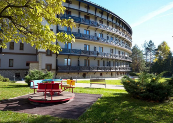 Індивідуальний підхід та якісний догляд у пансіонаті «Грааль» за літніми людьми з деменцією