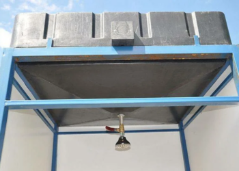 Особенности и варианты крепления пластикового бака для душа