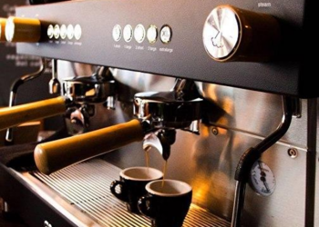 Професійна кавомашина б/у VS нова: що обрати для кав’ярні?