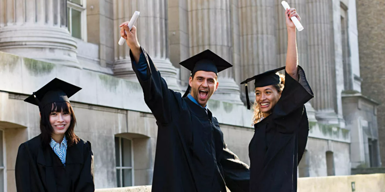 Финансовые факультеты в зарубежных вузах: стоит ли готовиться еще со школы?