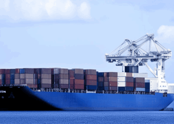 Выгоды при бронировании фрахта морских контейнеров у китайских агентов и их влияние на стоимость доставки из Китая в Украину