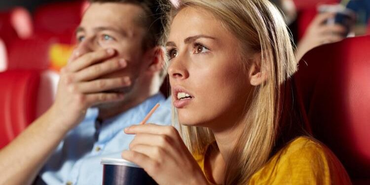 Кино и психология: как фильмы влияют на подсознание зрителя