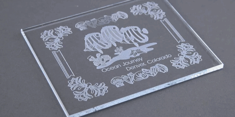 Что важно знать о лазерной гравировке акрила: советы по выбору и технике работы